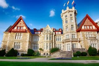 Magdalena Palace: A Renaissance Revival Masterpiece