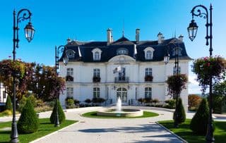 Elegant French Chateau in Athis-Mons