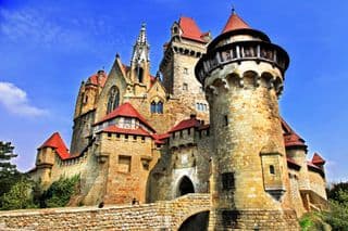 Cruzenstein Castle: A Gothic Marvel Amidst the Austrian Alps