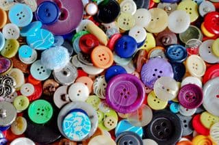 Button Rainbow: A Sewer's Delight