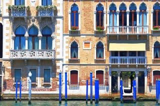 Gothic Elegance Along the Venetian Canals
