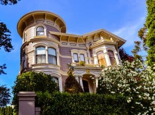 A Victorian Mansion Basks Under the Sun