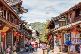 Traditional Chinese Street Scene in Lijiang Old Town
