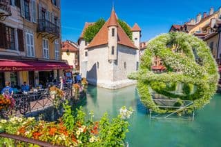 Palais de l'Isle Flower Installation in Annecy