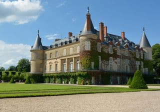 Château de Rambouillet: A French Renaissance Masterpiece