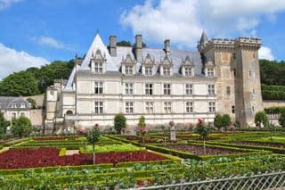 Château Villandry: A Renaissance Jewel amidst Formal Gardens