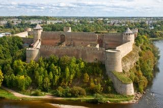 Ivangorod Fortress: A Timeless Russian Jewel by the River