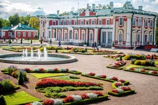 Baroque Elegance at Kadriorg Palace Gardens