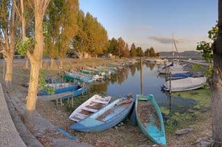Abandoned Boats at the Shore