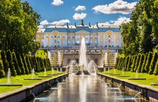 Baroque Elegance at the Peterhof Grand Palace