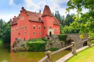 Cervena Lhota Castle amidst the Forest