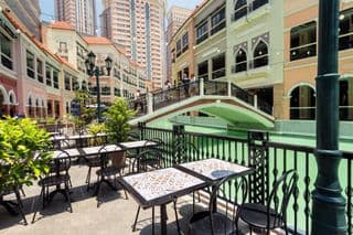 Manila's Venetian Courtyard