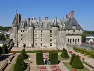 Château de Langeais: A Renaissance Jewel amidst the Loire Valley's Splendor
