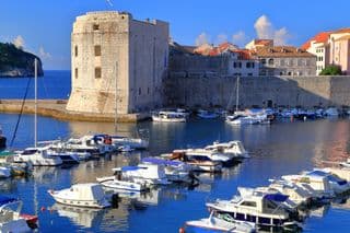 Dubrovnik's Maritime Fortress: A Haven of History and Boats