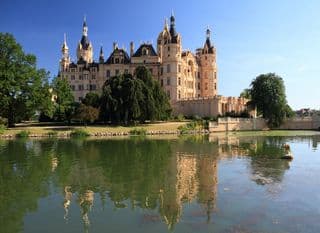 Reflection of Schloss Schwerin in the Lake